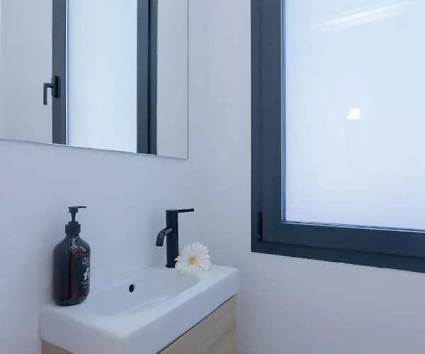 Yolo Sur Private Pool By Holidays